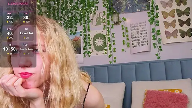 EmmaNovak online show from February 2026 11:48:01 AM