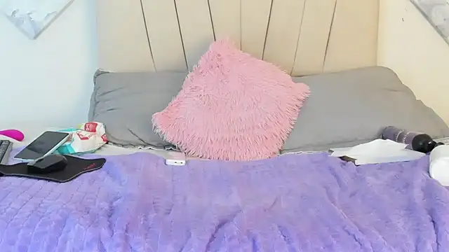  Miaa khalifa  online show from March 2026 12:33:01 PM