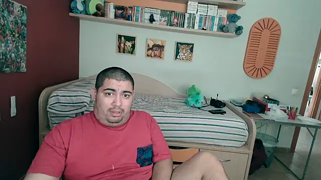 Snapshot of Martigato3 chatting on May 2026 04:47:01 PM Martigato3 online show from May 2026 04:47:01 PM