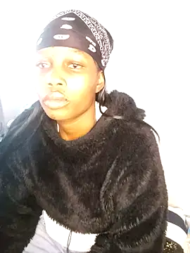 ExoticCandyx online show from May 2026 03:06:02 PM
