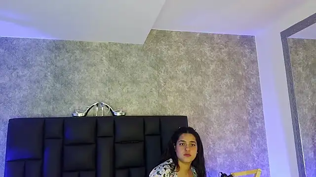 Snapshot of crystaldarliing chatting on April 2026 08:57:02 PM crystaldarliing online show from April 2026 08:57:02 PM