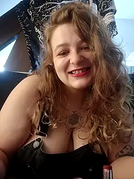 LilouCuriosity online show from October 2025 11:21:02 AM