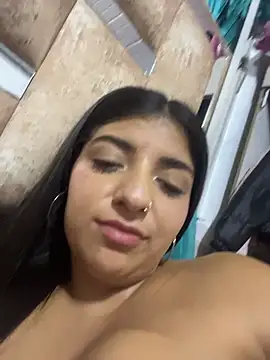 Isaa-Sweet online show from February 2026 08:29:01 PM