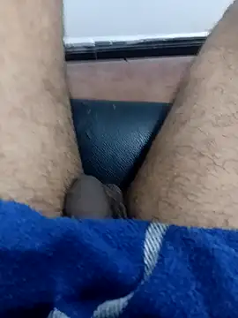 ceyloanboy online show from May 2026 09:33:01 PM