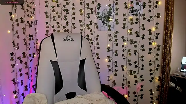 Snapshot of AnyaTaylor_ chatting on February 2026 02:27:02 AM AnyaTaylor online show from February 2026 02:27:02 AM