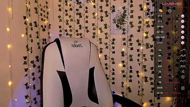 Snapshot of AnyaTaylor_ chatting on February 2026 02:29:01 AM AnyaTaylor online show from February 2026 02:29:01 AM