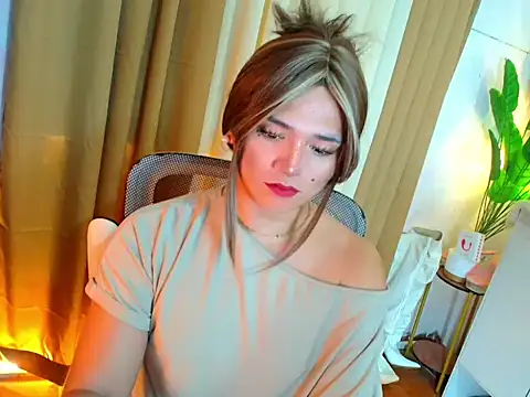 ScarletMoore online show from May 2026 05:31:02 PM