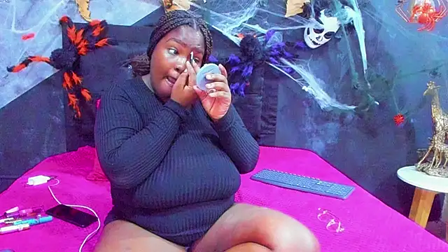 Maiam  Rossi online show from November 2025 12:59:02 PM