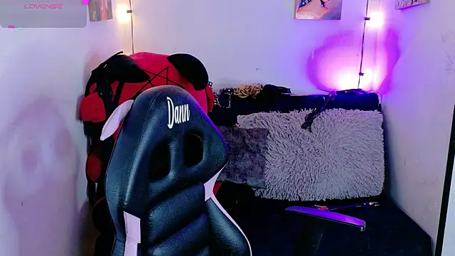 MiaVelvetDoll online show from November 2025 02:06:02 PM