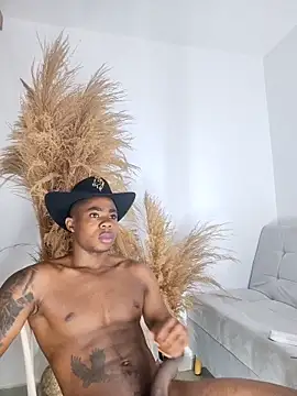 liambolt online show from October 2025 12:12:02 PM