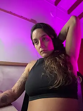 Sophia House  online show from November 2025 01:49:01 AM