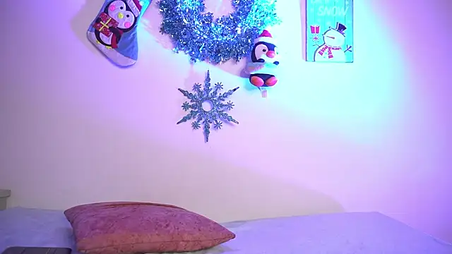 valentina king18 online show from December 2025 03:13:01 AM