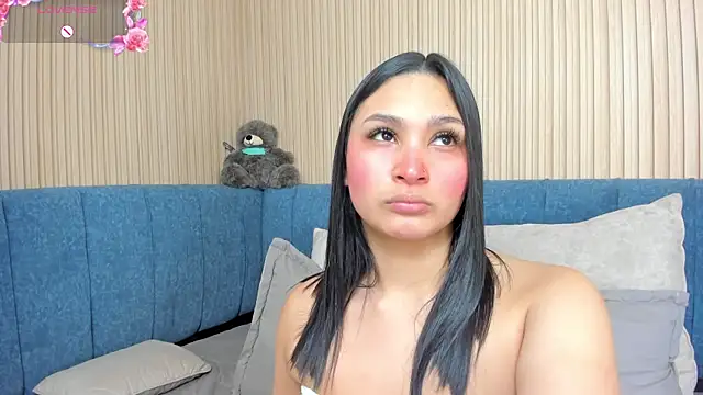 Snapshot of angel_ponce chatting on May 2026 01:02:04 AM angel ponce online show from May 2026 01:02:04 AM