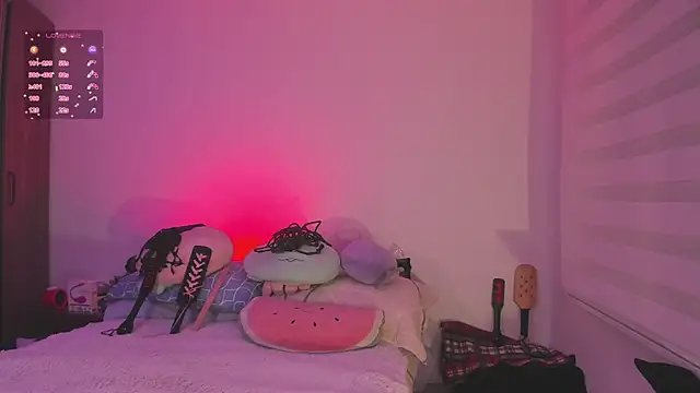 Snapshot of K2xxKrawl chatting on February 2026 11:49:02 PM K2xxKrawl online show from February 2026 11:49:02 PM