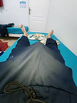 RaoufDz17cm online show from October 2025 07:16:02 PM