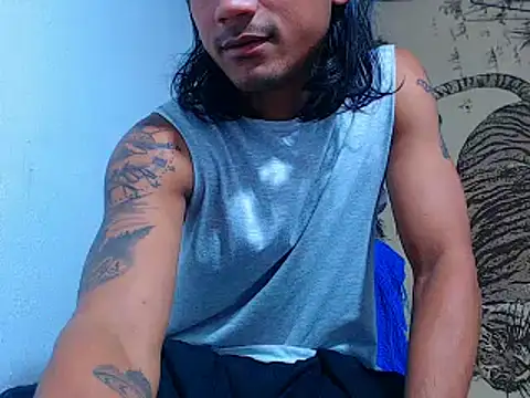Snapshot of davidcutterr chatting on July 2026 03:37:01 AM davidcutterr online show from July 2026 03:37:01 AM