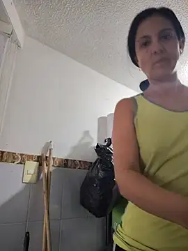 Snapshot of BasmaHernandez chatting on July 2026 02:00:01 PM BasmaHernandez online show from July 2026 02:00:01 PM