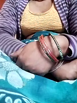Snapshot of Gopika_Dudi chatting on January 2026 03:27:01 PM Gopika Dudi online show from January 2026 03:27:01 PM