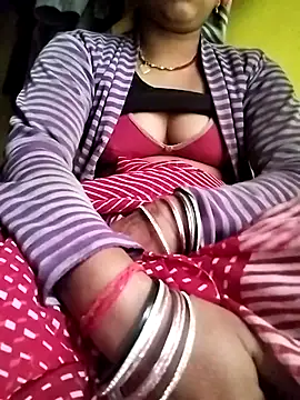Snapshot of Gopika_Dudi chatting on February 2026 02:18:01 AM Gopika Dudi online show from February 2026 02:18:01 AM