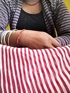 Snapshot of Gopika_Dudi chatting on February 2026 01:46:01 AM Gopika Dudi online show from February 2026 01:46:01 AM