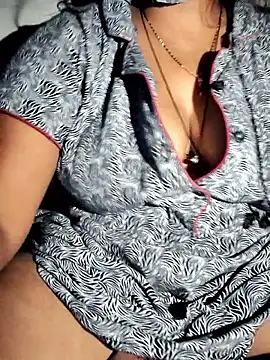 Snapshot of sweet_jasmin1 chatting on October 2025 07:20:01 PM sweet jasmin1 online show from October 2025 07:20:01 PM