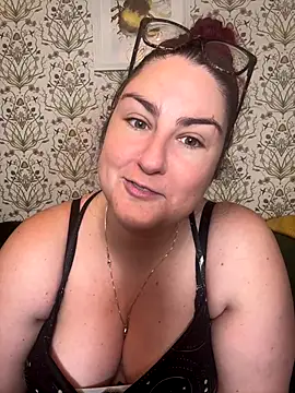 Lacey-BBW online show from October 2025 09:26:02 PM