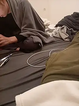 Snapshot of Couplefrsex chatting on October 2025 02:03:02 PM Couplefrsex online show from October 2025 02:03:02 PM