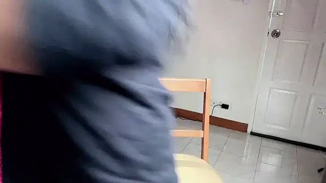 YayeeShow online show from April 2026 11:08:02 AM