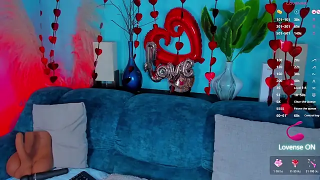 Leo Savage  online show from February 2026 03:21:02 AM