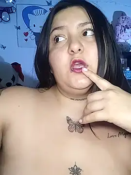 SoffiiCurvy online show from September 2025 04:33:02 AM