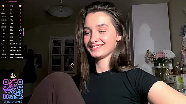 Snapshot of DarlineBrustera chatting on April 2026 06:12:02 PM DarlineBrustera online show from April 2026 06:12:02 PM