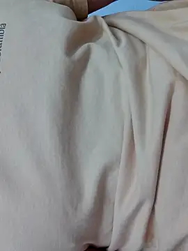 pollon621 online show from February 2026 04:05:02 PM