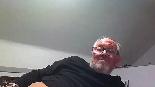 Snapshot of naughtygrandad1 chatting on February 2026 07:34:01 PM naughtygrandad1 online show from February 2026 07:34:01 PM