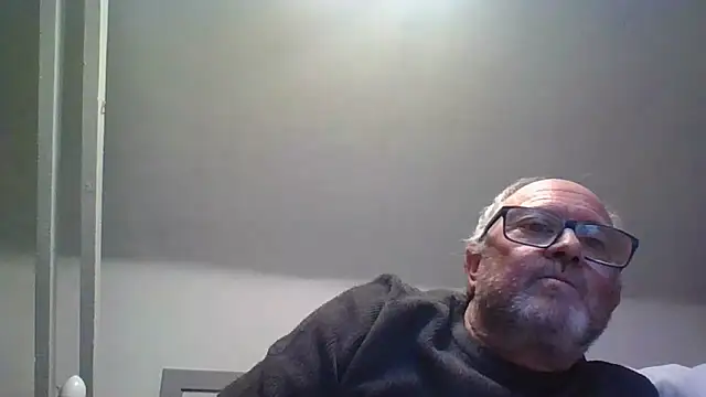 Snapshot of naughtygrandad1 chatting on March 2026 03:58:01 PM naughtygrandad1 online show from March 2026 03:58:01 PM