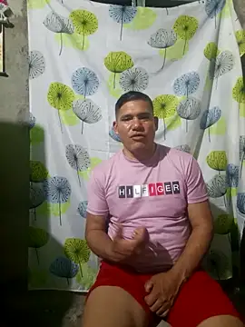 Snapshot of Franklin111230 chatting on February 2026 01:15:02 AM Franklin111230 online show from February 2026 01:15:02 AM