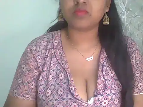 its me Rashmi online show from February 2026 12:47:02 PM