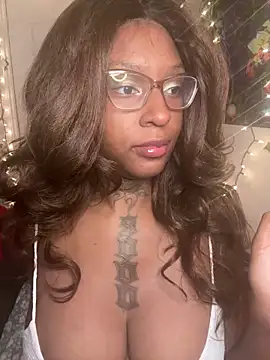MistiSavannah online show from May 2026 11:58:02 AM