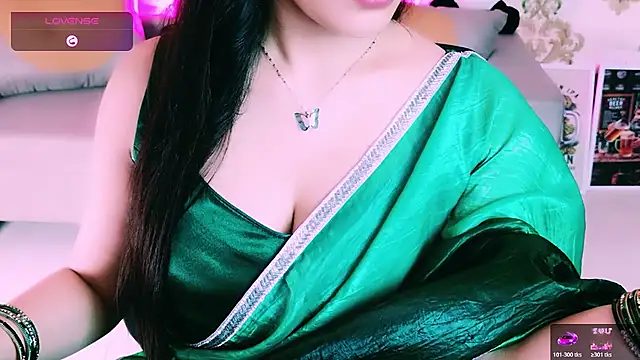 My Rose online show from April 2026 05:46:02 PM