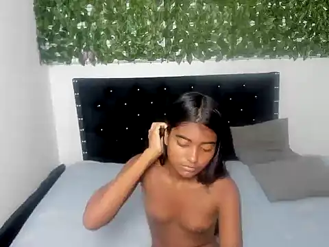 Snapshot of Irene_hot10 chatting on November 2025 03:08:02 PM Irene hot10 online show from November 2025 03:08:02 PM