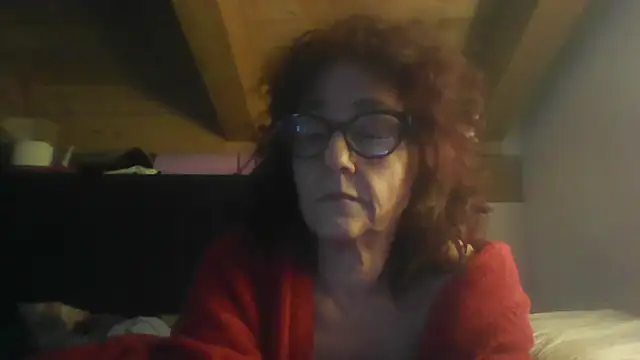 Snapshot of klarissabloum chatting on February 2026 10:44:02 AM klarissabloum online show from February 2026 10:44:02 AM