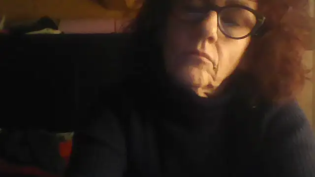 Snapshot of klarissabloum chatting on February 2026 09:27:01 PM klarissabloum online show from February 2026 09:27:01 PM