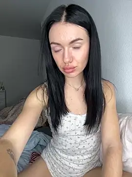 karrr  aaa online show from November 2025 09:35:02 PM