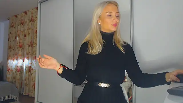 merlyn4 online show from November 2025 11:12:01 AM