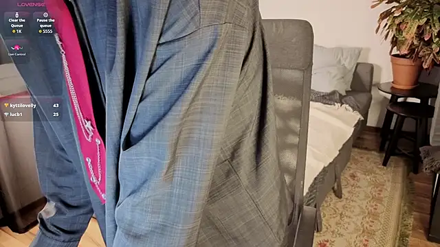 Your avatar online show from March 2026 08:14:01 PM