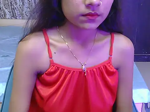 hoty-priya online show from April 2026 04:37:02 AM