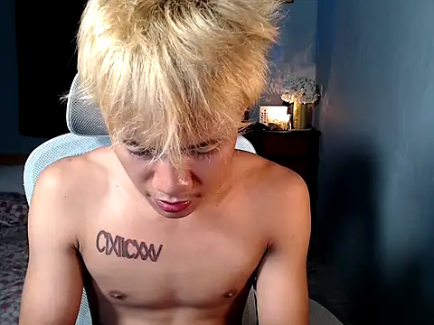 naughtyboyloy 0 online show from December 2025 04:45:02 PM