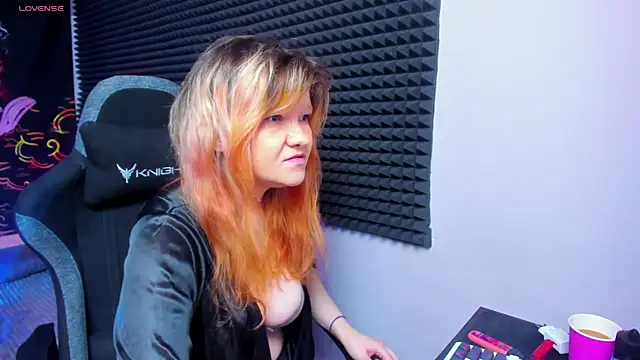 Nora lovvvv online show from October 2025 10:01:02 AM