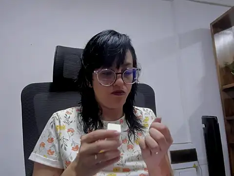 dalila macherano1 online show from September 2025 10:11:01 PM