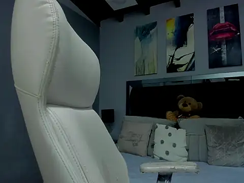 dalila macherano1 online show from September 2025 10:32:02 PM