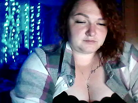 Snapshot of AngelQSky chatting on May 2026 08:57:02 PM AngelQSky online show from May 2026 08:57:02 PM